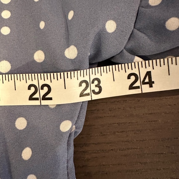 Blue Polka Dot V-Neck XL NIP - Picture 10 of 14